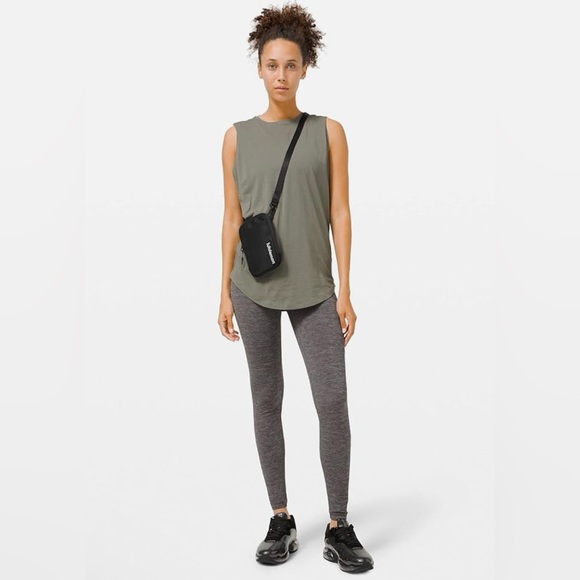 Lululemon Athletica Black Easy Access Crossbody, NWT - Picture 5 of 7